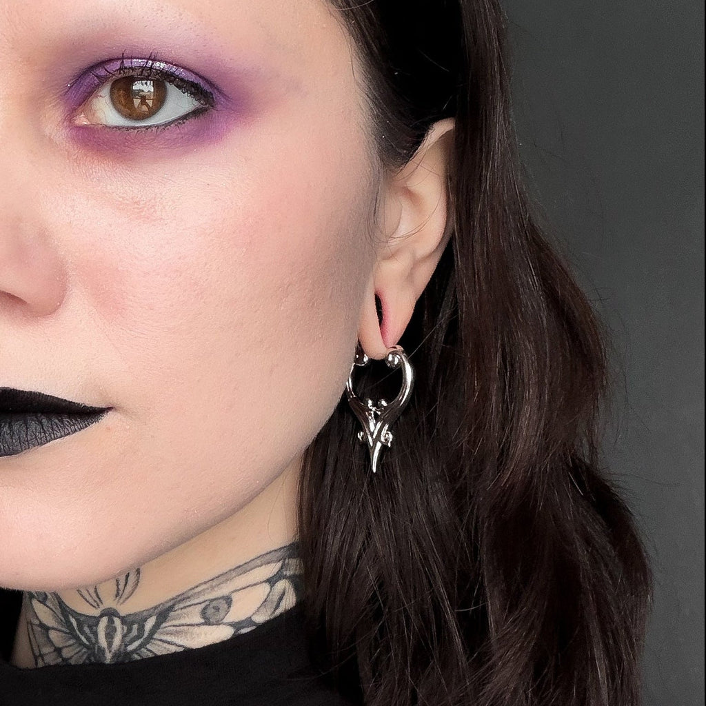 MYSTIC CREST EARRINGS